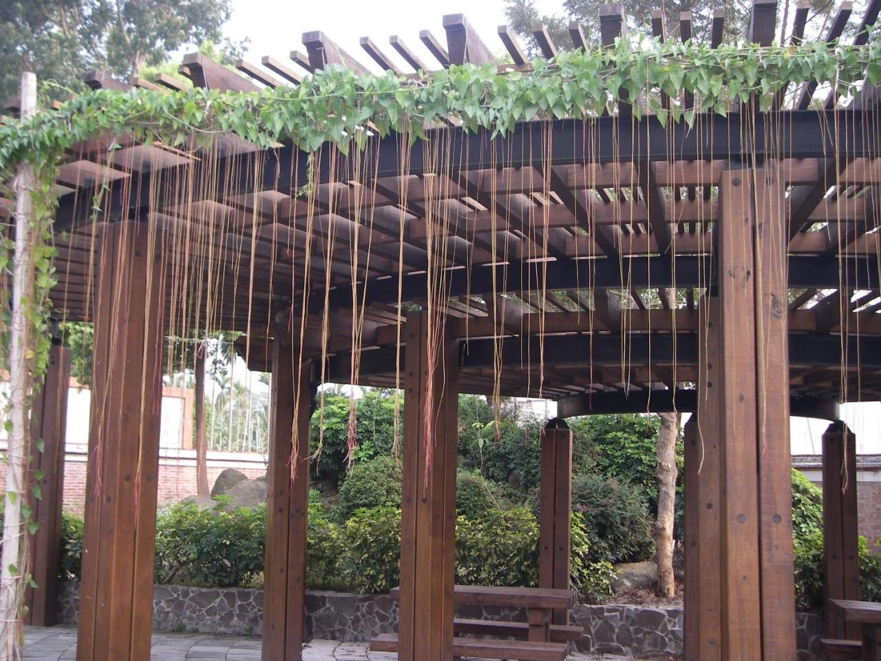 Chong Er Ya She Homestay Jiji Exterior foto