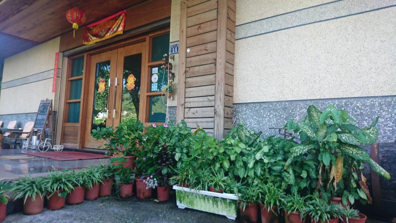 Chong Er Ya She Homestay Jiji Exterior foto
